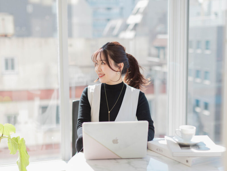 ホームページ制作の費用と相場｜安さで選ぶと失敗する理由も解説